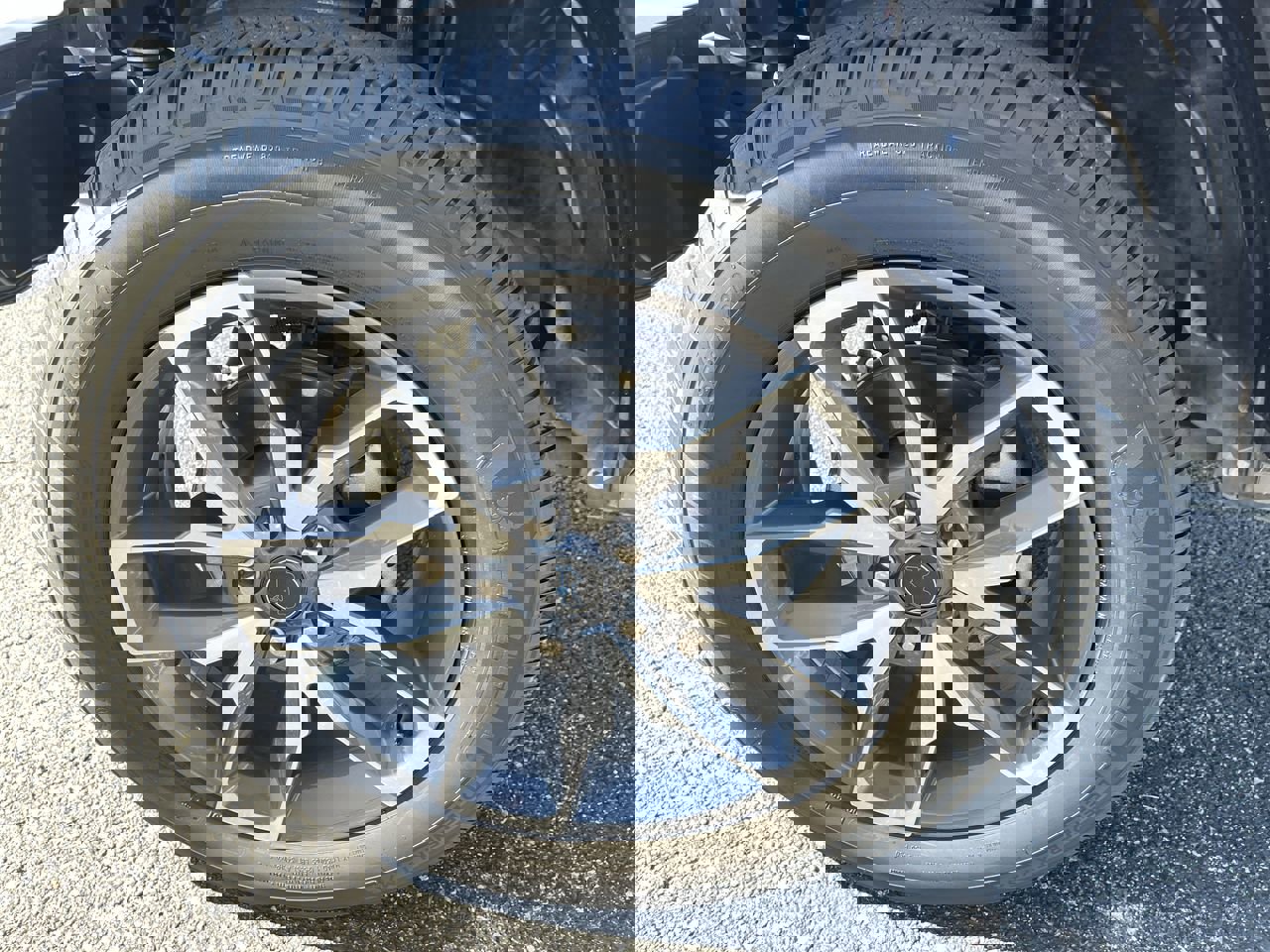 Used 2024 Jeep Wrangler Sport S image 32