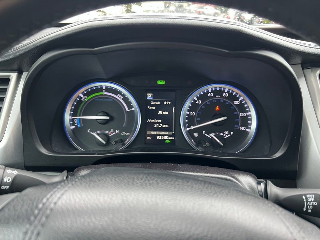 Used 2017 Toyota Highlander Limited Platinum image 24