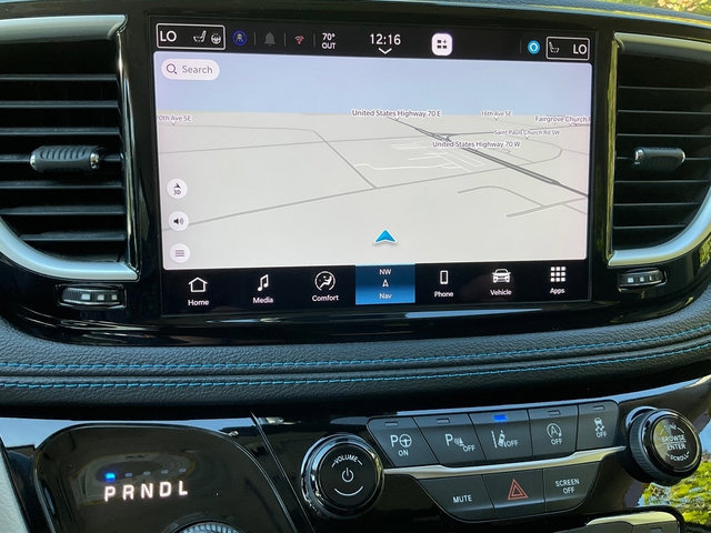 Used 2021 Chrysler Pacifica Touring-L w/ Premium & Safety Sphere Group FWD image 24