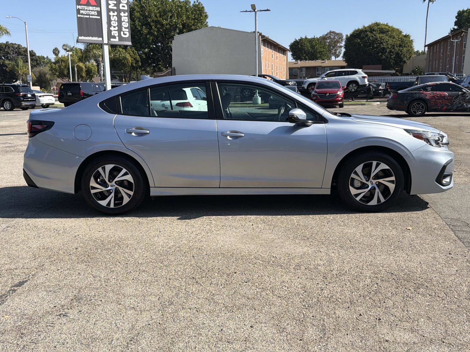 Used 2025 Subaru Legacy Premium w/ Popular Package #1A image 3