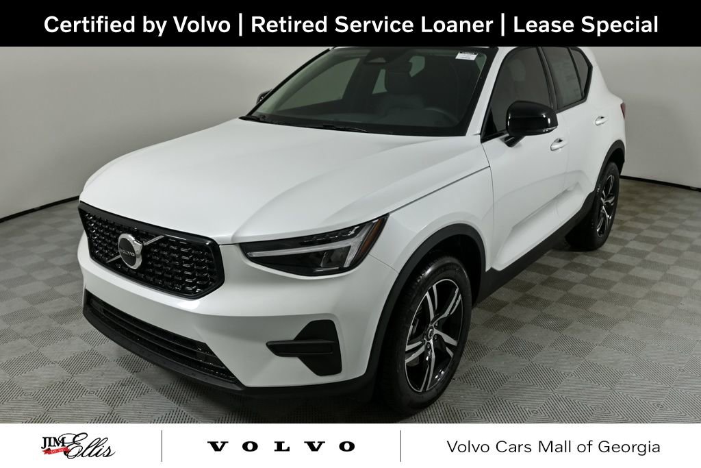 Certified 2026 Volvo XC40 B5 Core w/ Climate Package image 1