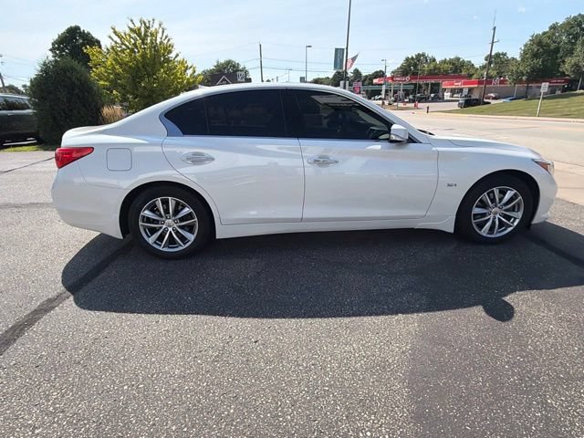 Used 2017 INFINITI Q50 3.0t Premium w/ 3.0T Premium Plus Package AWD/4WD image 6