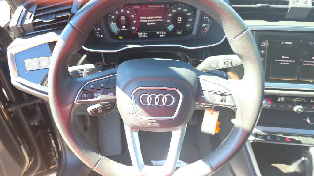 Used 2025 Audi Q3 2.0T Premium AWD/4WD image 15