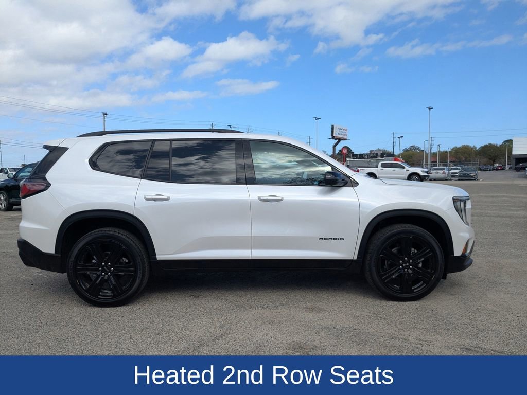 Used 2024 GMC Acadia Elevation w/ Black Edition image 3
