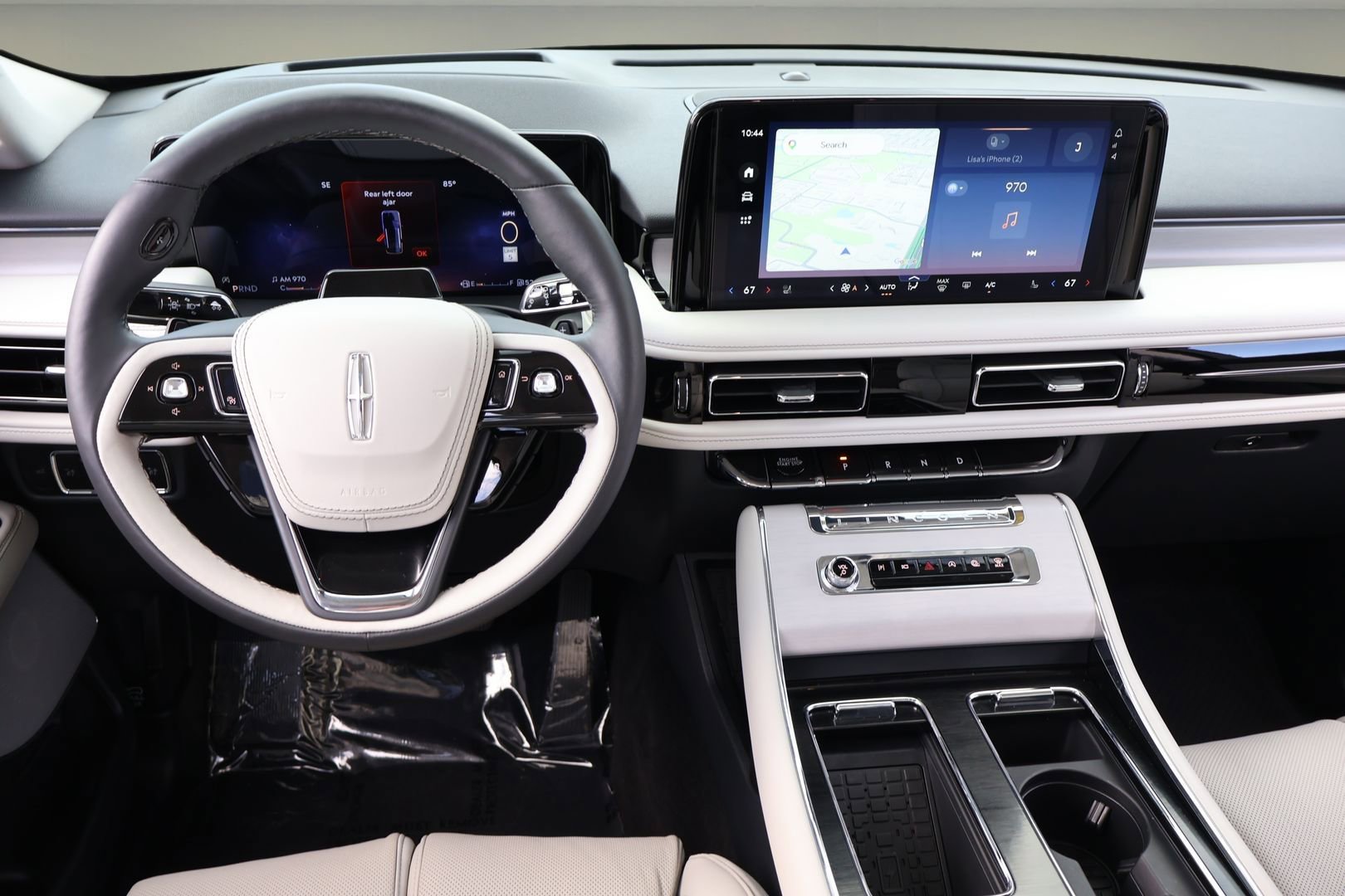 Used 2025 Lincoln Aviator Reserve w/ Luxury Package AWD/4WD image 16