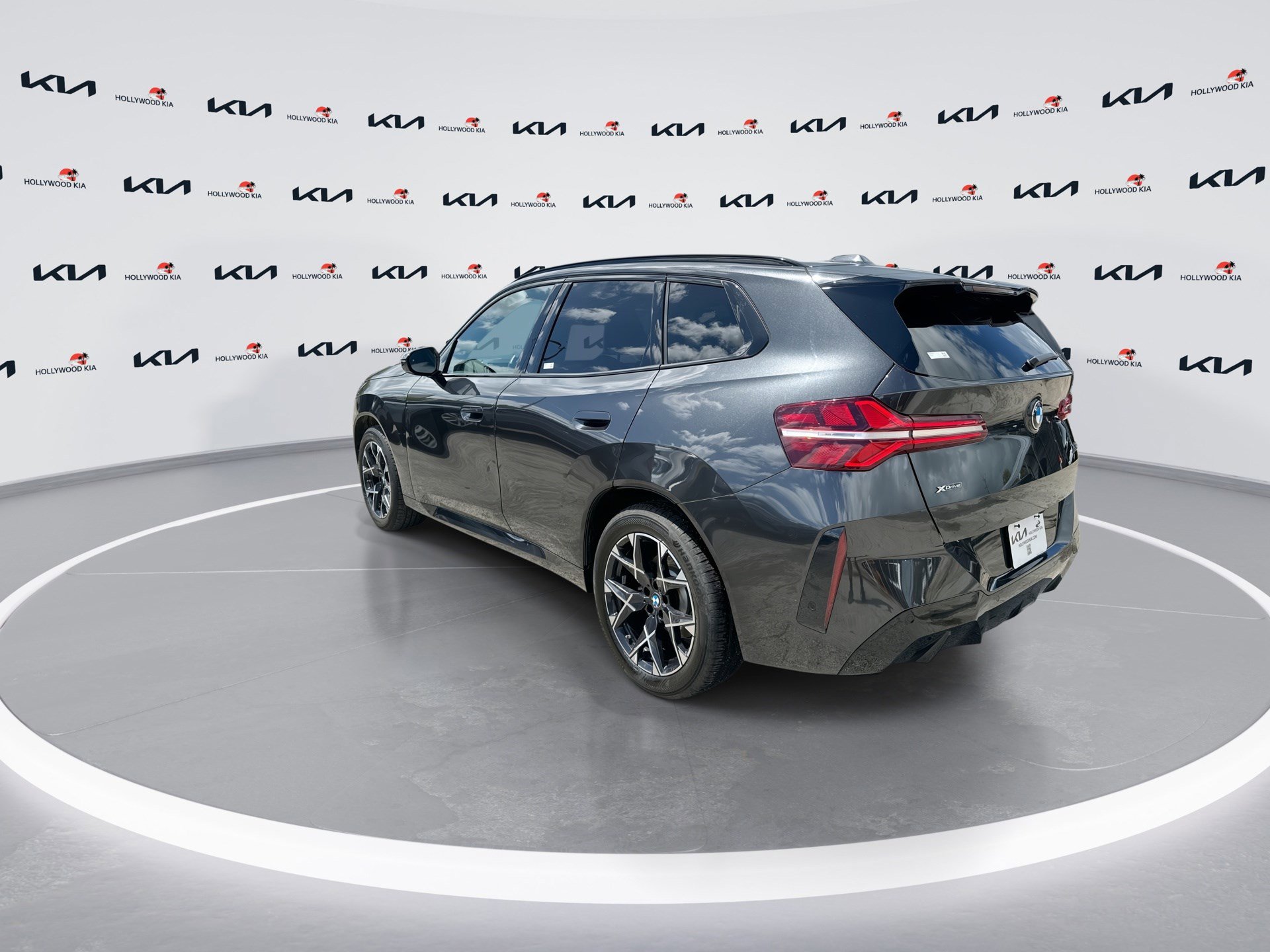 Used 2025 BMW X3 xDrive30i image 6