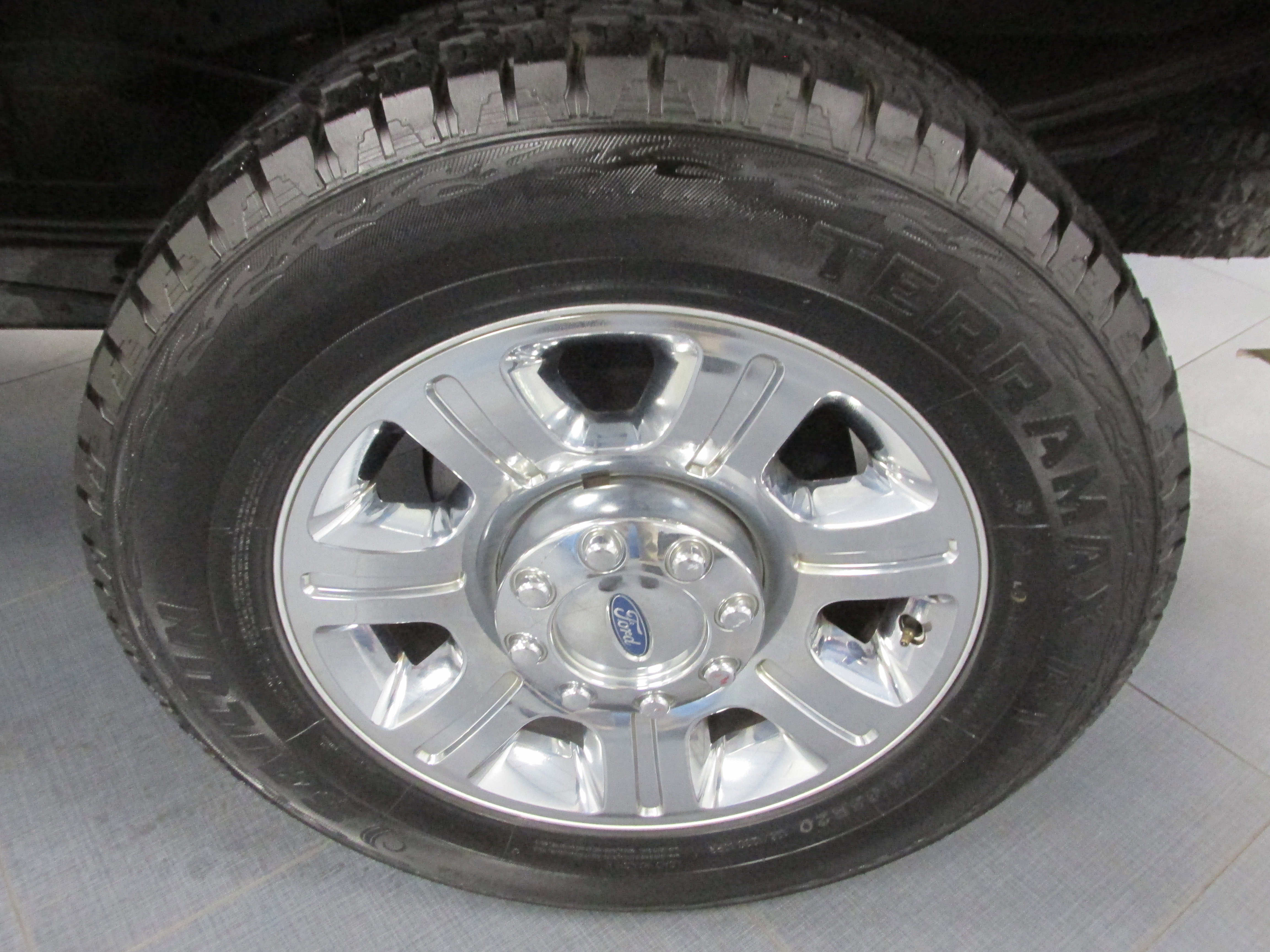 Used 2016 Ford F250 Lariat w/ Chrome Package image 15