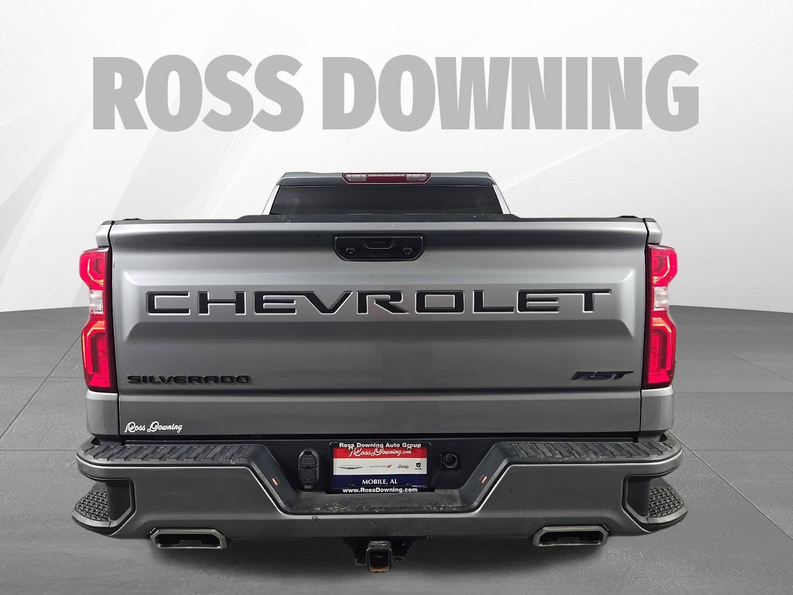 Used 2023 Chevrolet Silverado 1500 RST AWD/4WD image 5