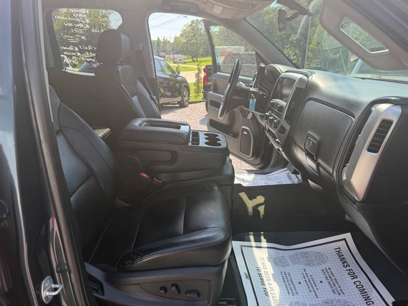 Used 2017 GMC Sierra 1500 SLT w/ SLT Premium Package AWD/4WD image 13