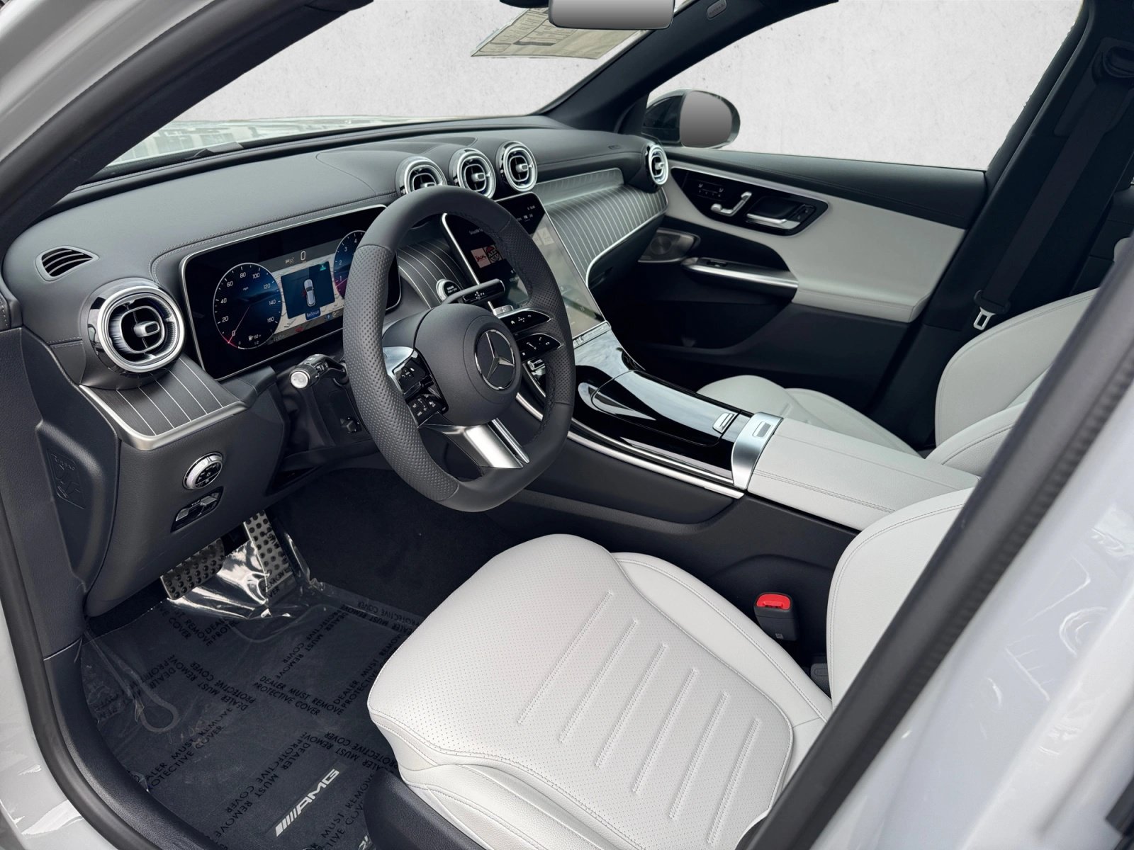New 2027 Mercedes-Benz GLC 300 4MATIC image 11