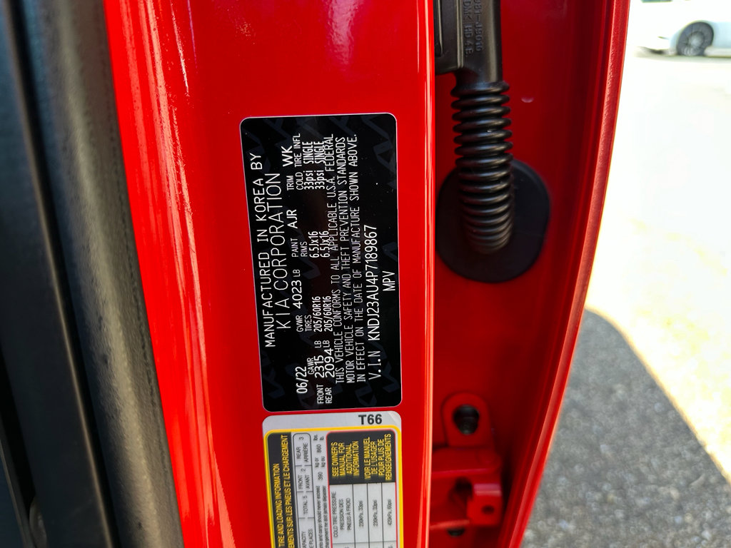 Used 2023 Kia Soul S FWD image 7