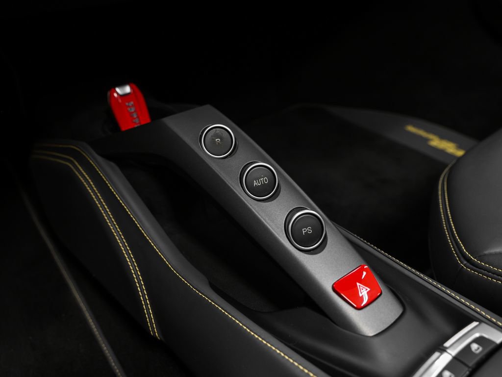 Used 2017 Ferrari 488 Spider image 57