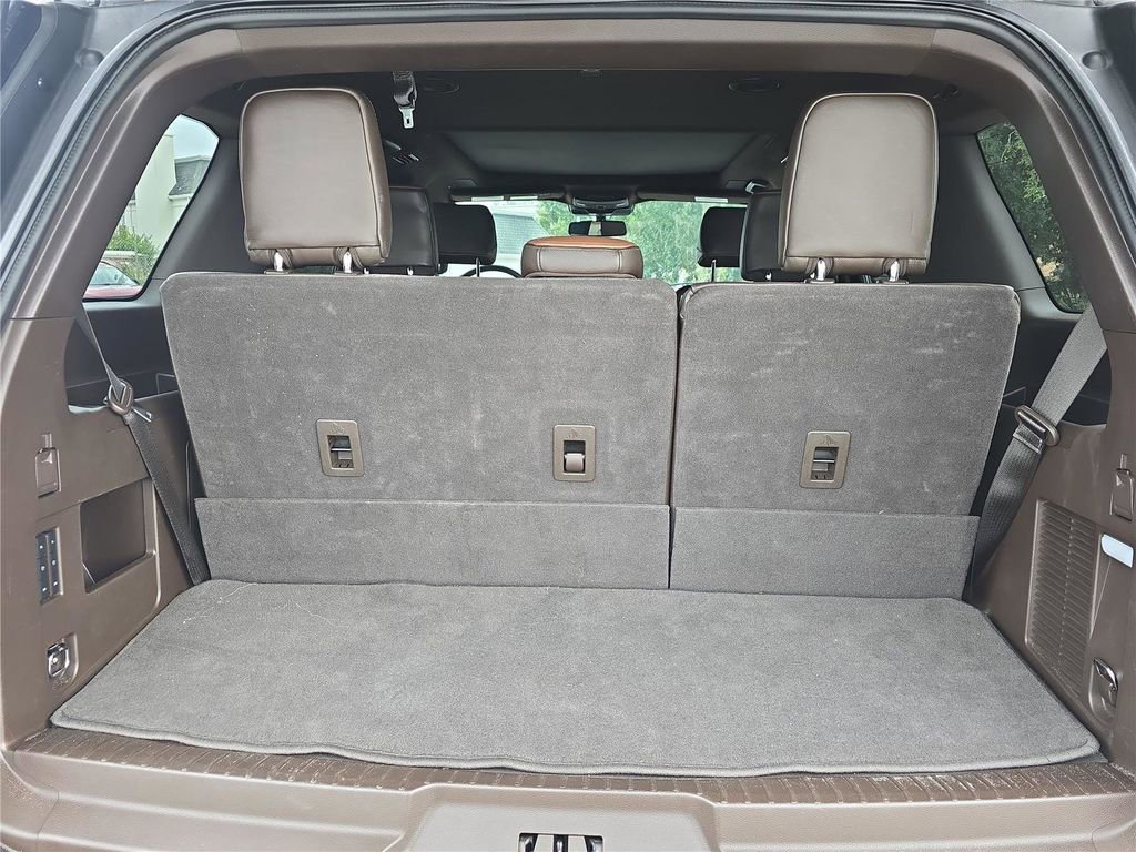 Used 2022 Ford Expedition King Ranch image 9