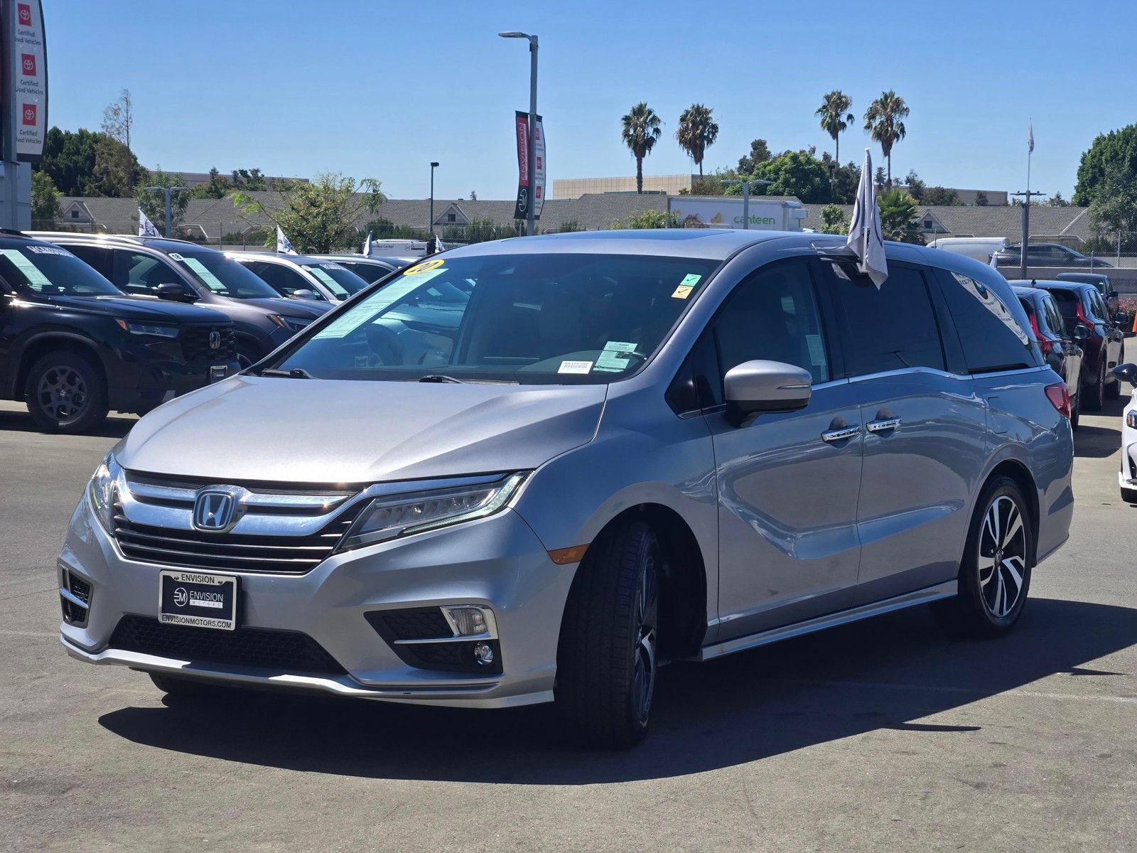 Used 2020 Honda Odyssey Elite image 3