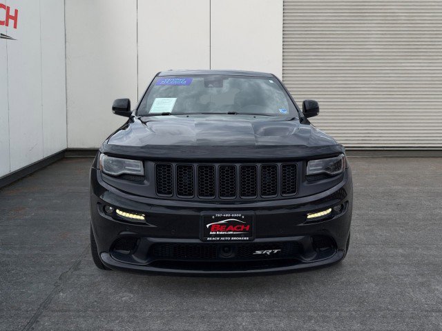 Used 2016 Jeep Grand Cherokee SRT image 5