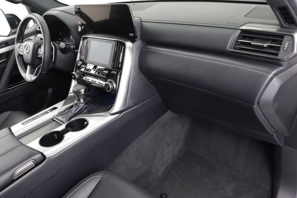 Used 2024 Lexus LX 600 F Sport AWD/4WD image 23