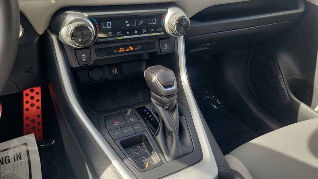 Certified 2025 Toyota RAV4 XLE Premium image 15