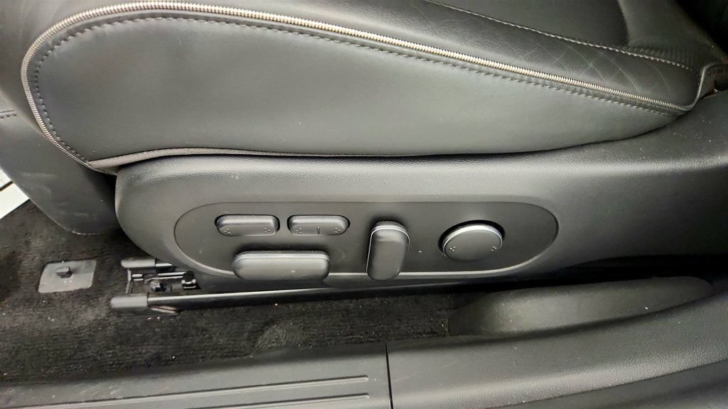 Used 2024 Hyundai Ioniq 5 Limited AWD/4WD image 12