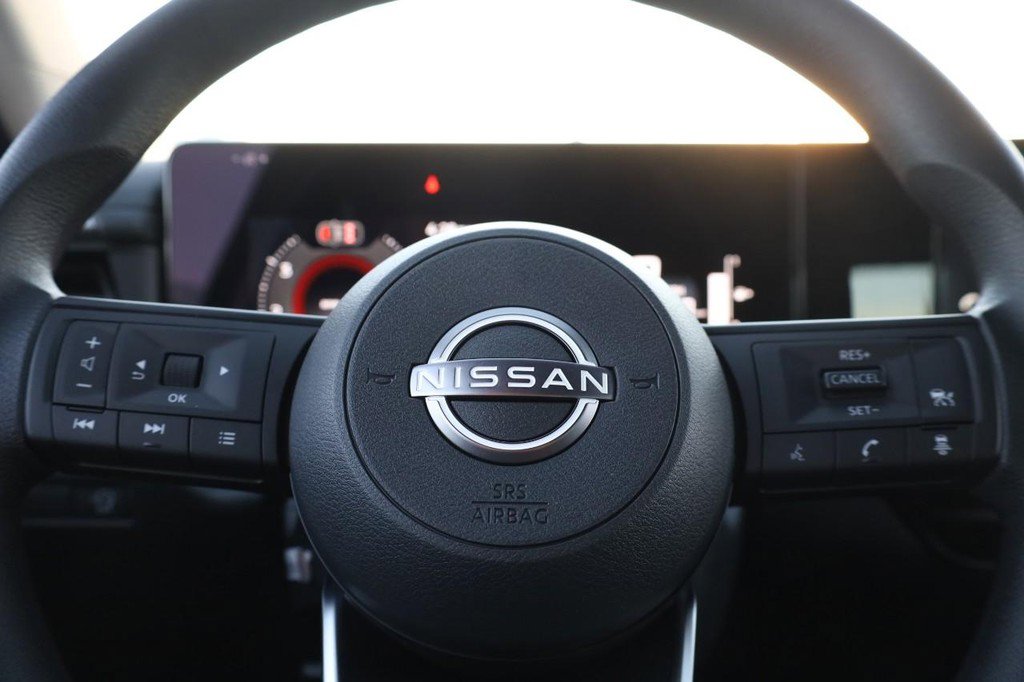 New 2026 Nissan Kicks S image 9