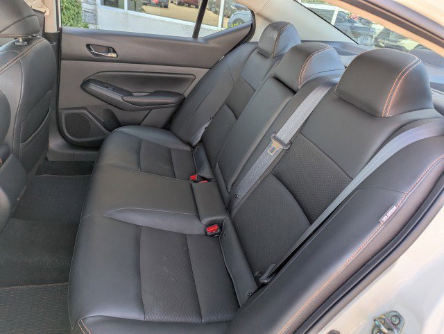 Used 2021 Nissan Altima 2.5 SR w/ SR Premium Package image 23