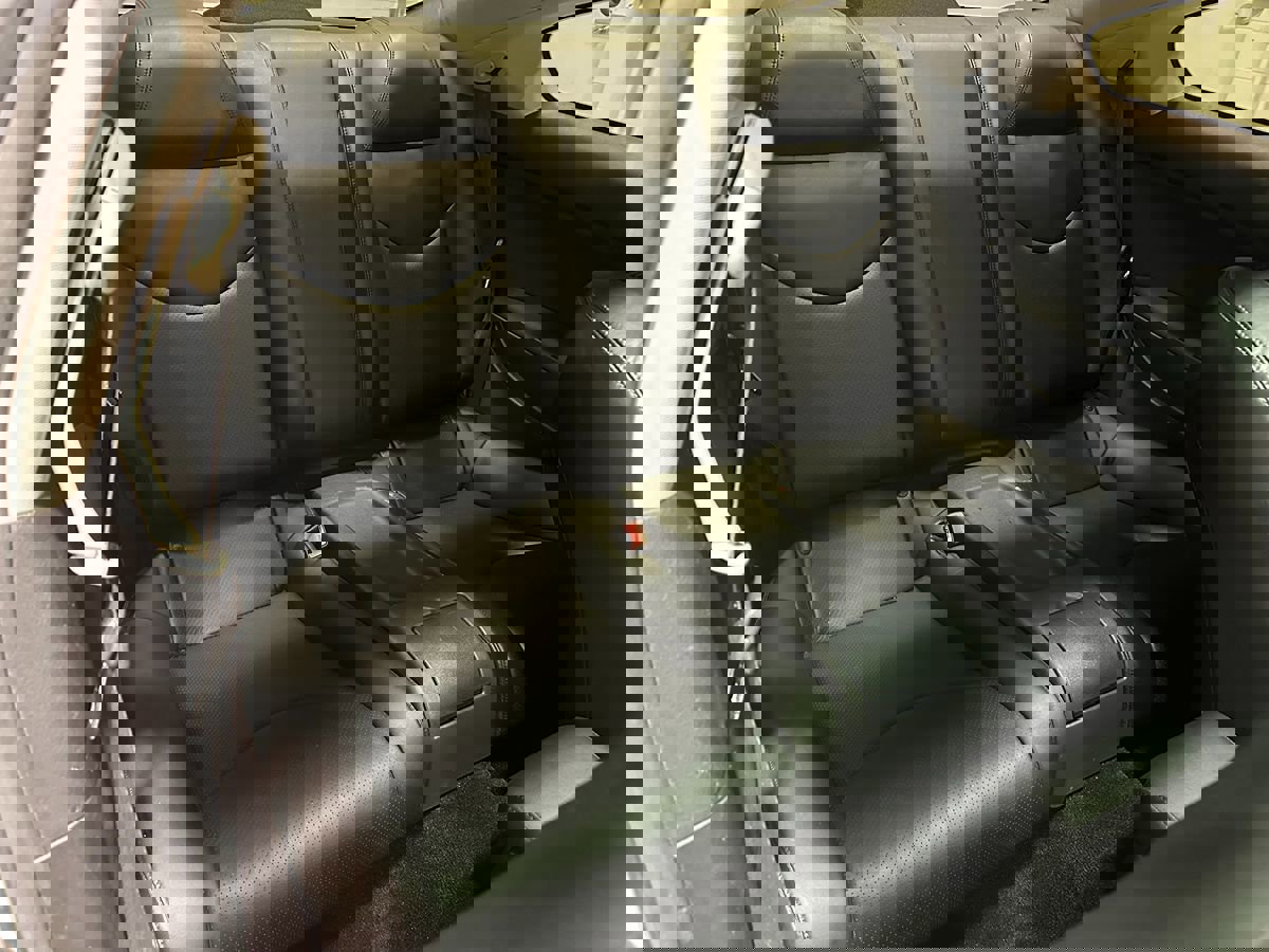 Used 2011 INFINITI G37 Sport image 14