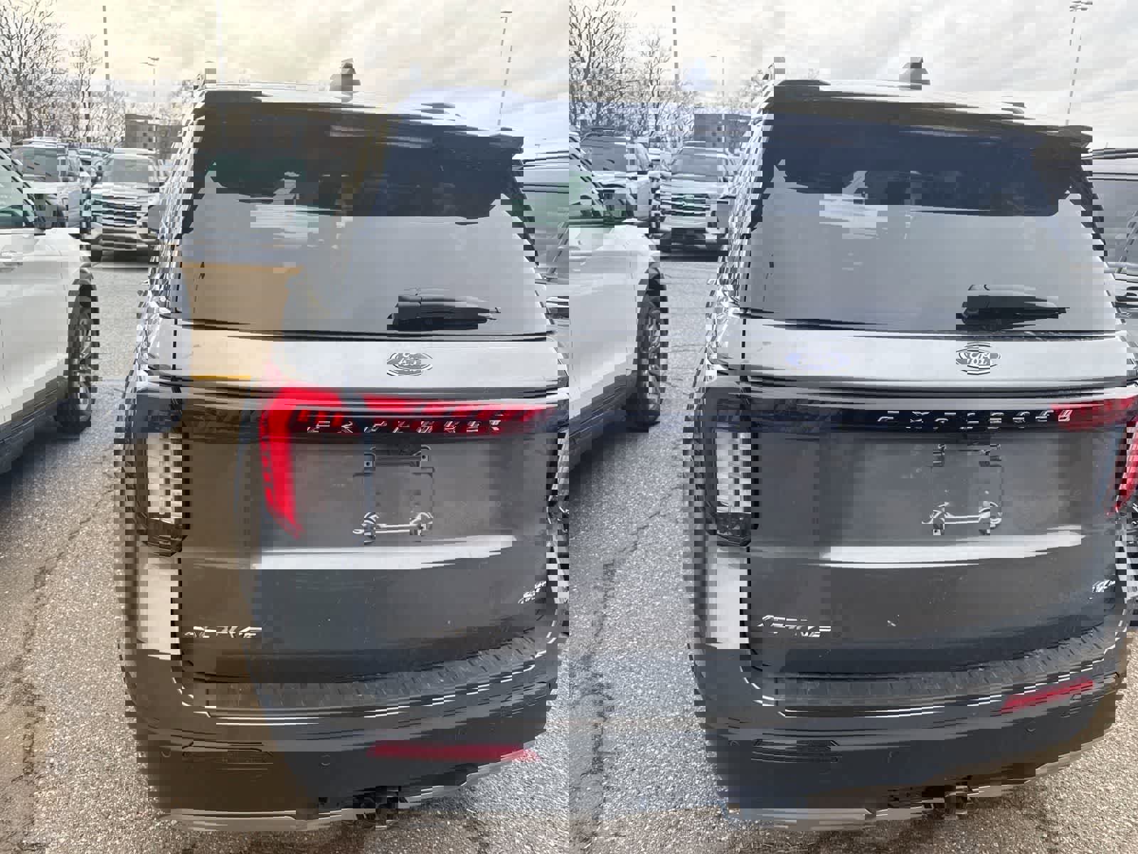 New 2026 Ford Explorer Active w/ Active Comfort Package image 14