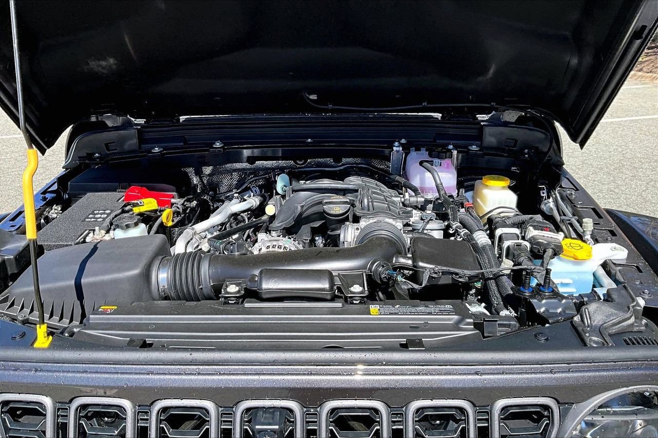 New 2026 Jeep Wrangler Unlimited Rubicon AWD/4WD image 34