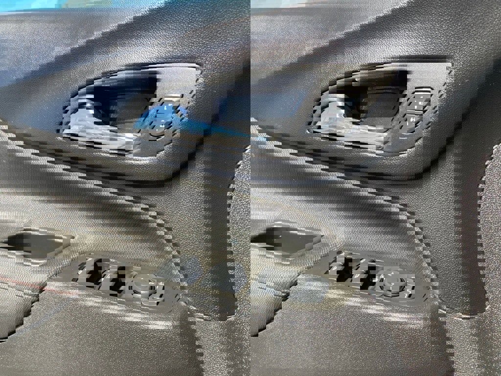 Used 2024 Chevrolet Equinox RS image 14