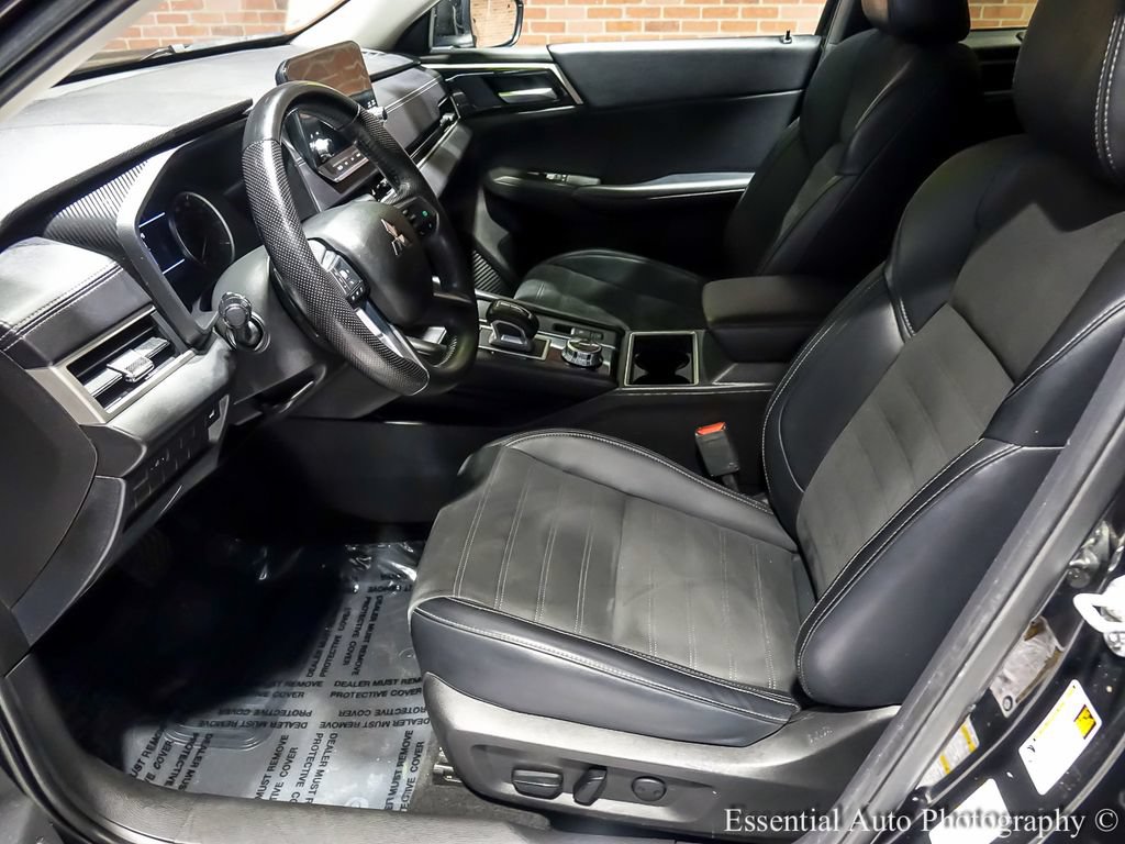 Used 2024 Mitsubishi Outlander SE AWD/4WD image 13