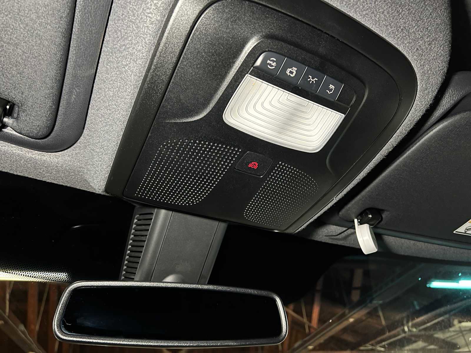 Used 2025 Mercedes-Benz Sprinter 2500 image 32