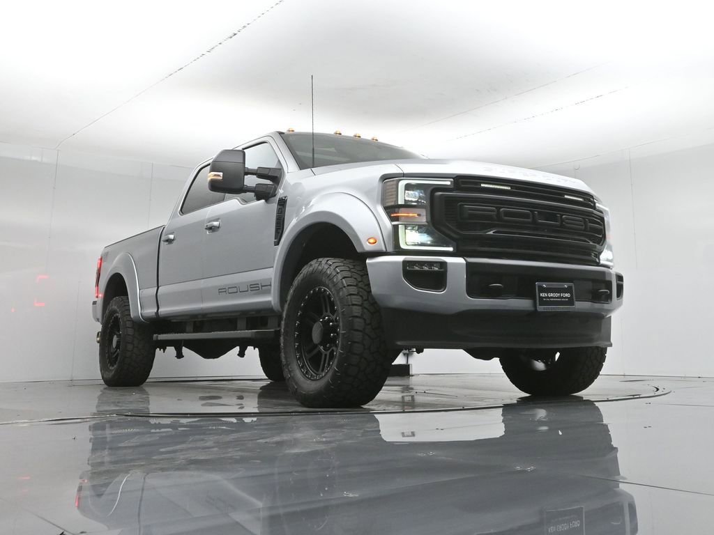 Used 2022 Ford F250 Lariat w/ Black Appearance Package image 48