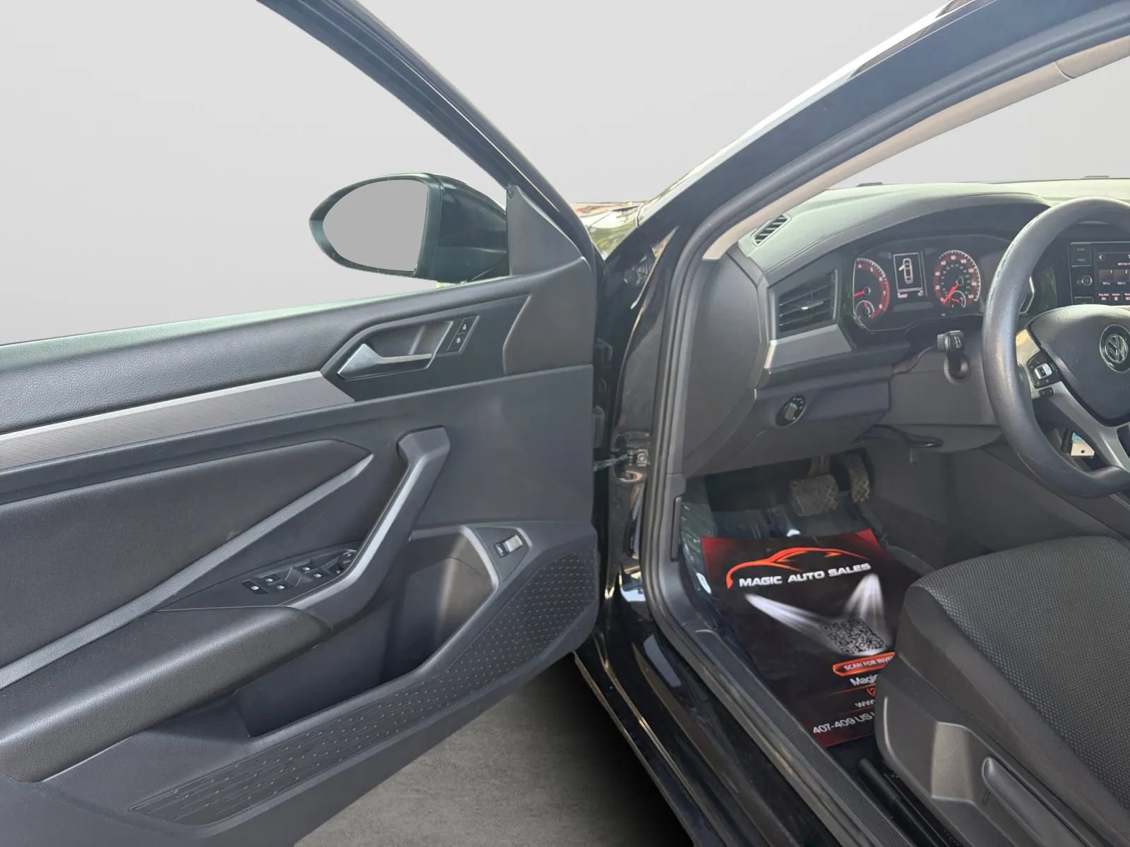 Used 2019 Volkswagen Jetta S w/ Driver Assistance Package FWD image 11