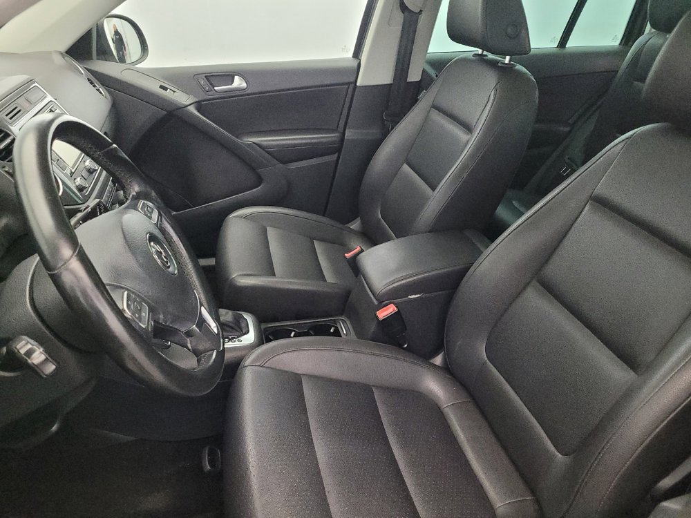 Used 2018 Nissan Pathfinder SL w/ Midnight Edition Package image 17