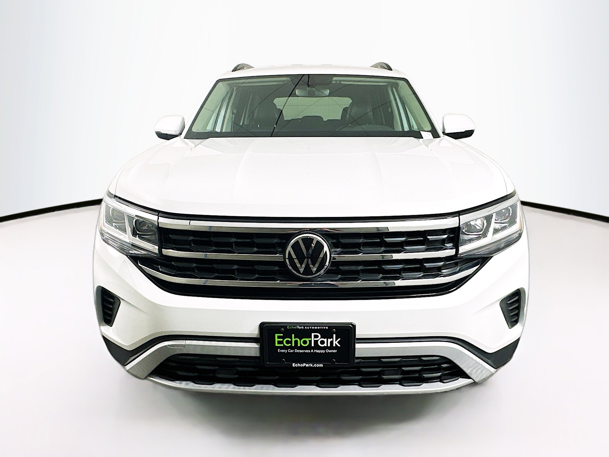 Used 2023 Volkswagen Atlas SE FWD image 2