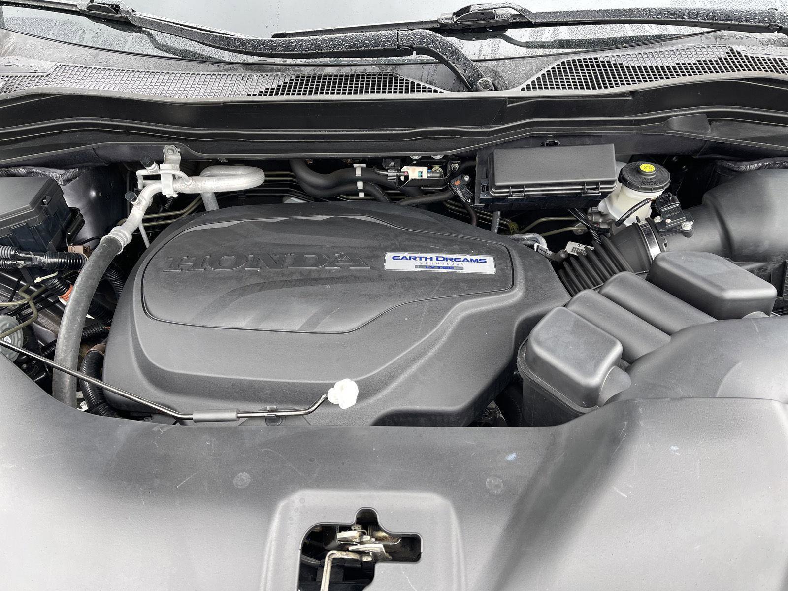 Used 2018 Honda Pilot Elite image 30