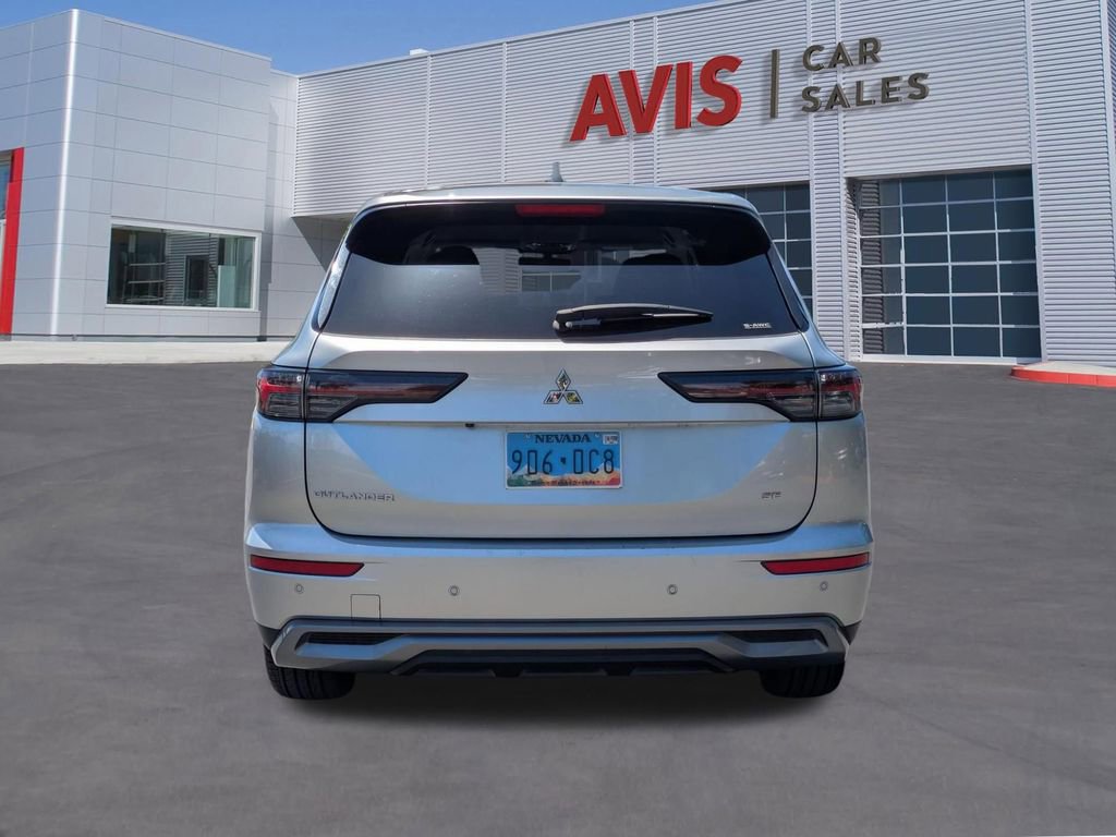 Used 2025 Mitsubishi Outlander SE AWD/4WD image 7