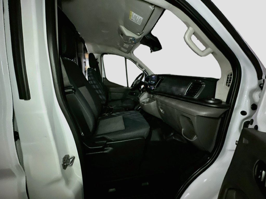 Used 2025 Ford Transit 250 Low Roof w/ Exterior Upgrade Package RWD image 33