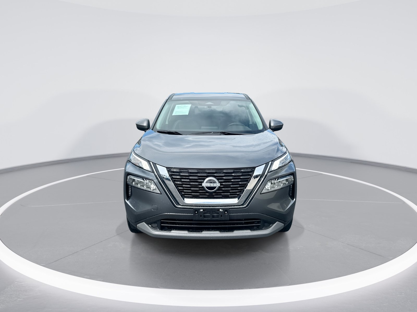 Used 2023 Nissan Rogue SV AWD/4WD image 3