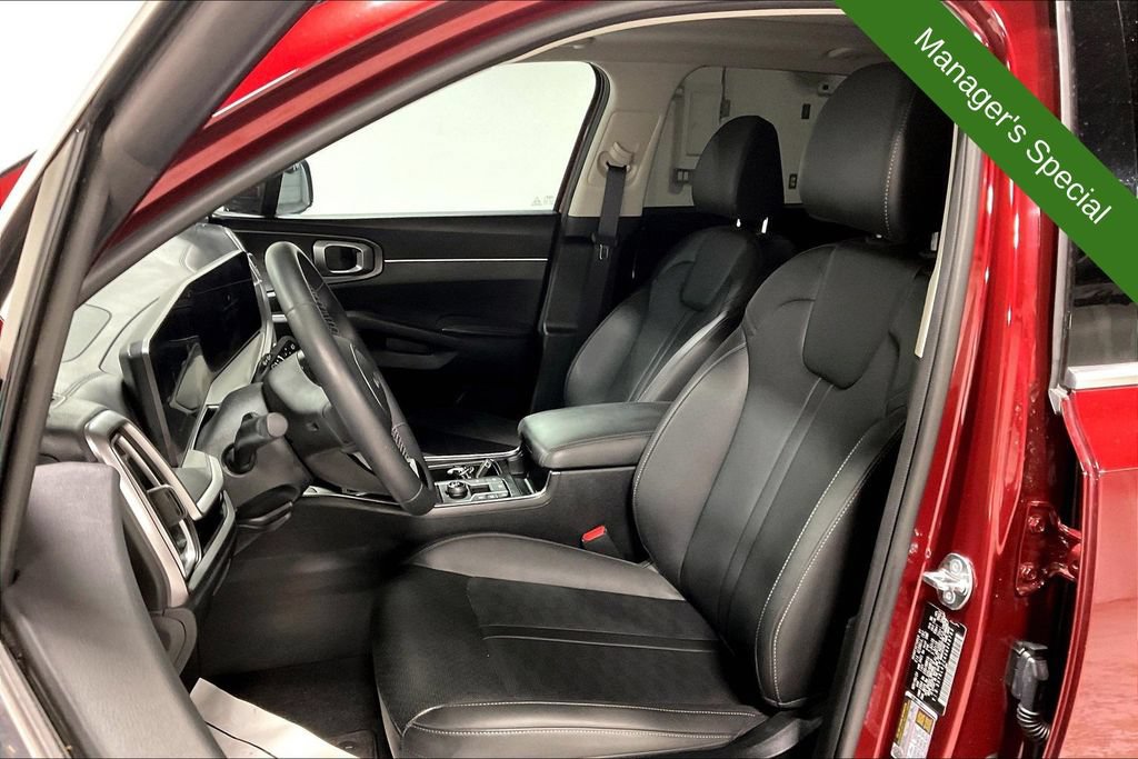 Used 2025 Kia Sorento S w/ Panoramic Sunroof Package FWD image 32