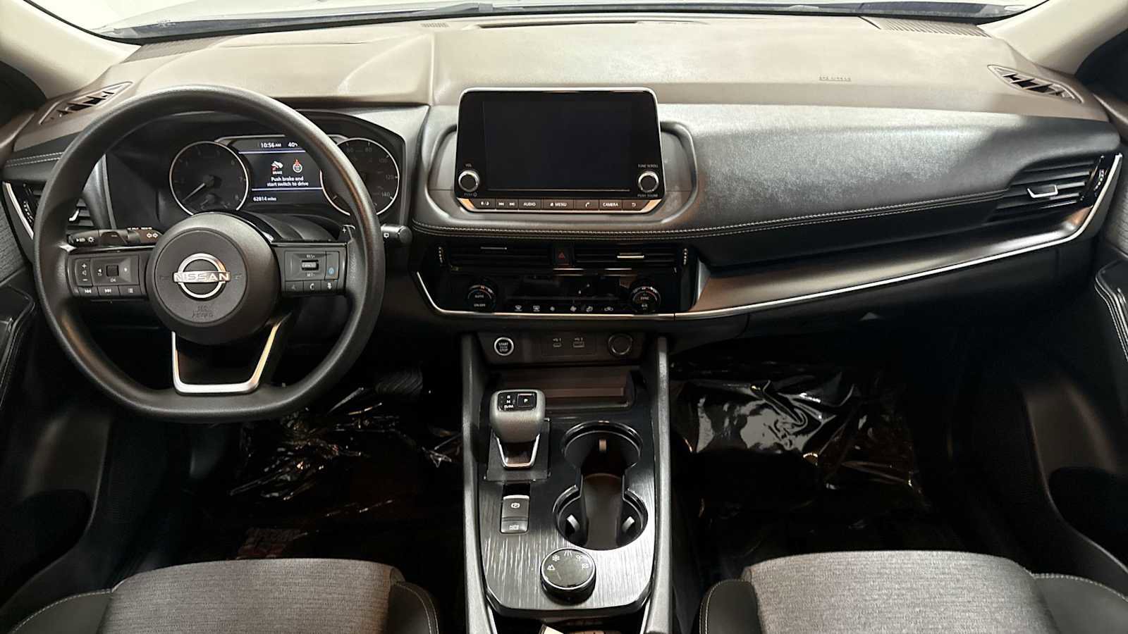 Used 2022 Nissan Rogue SV image 25