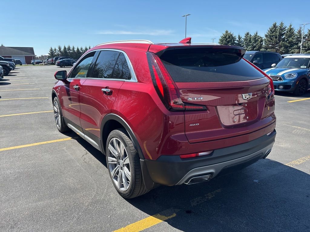 Used 2020 Cadillac XT4 Premium Luxury image 6