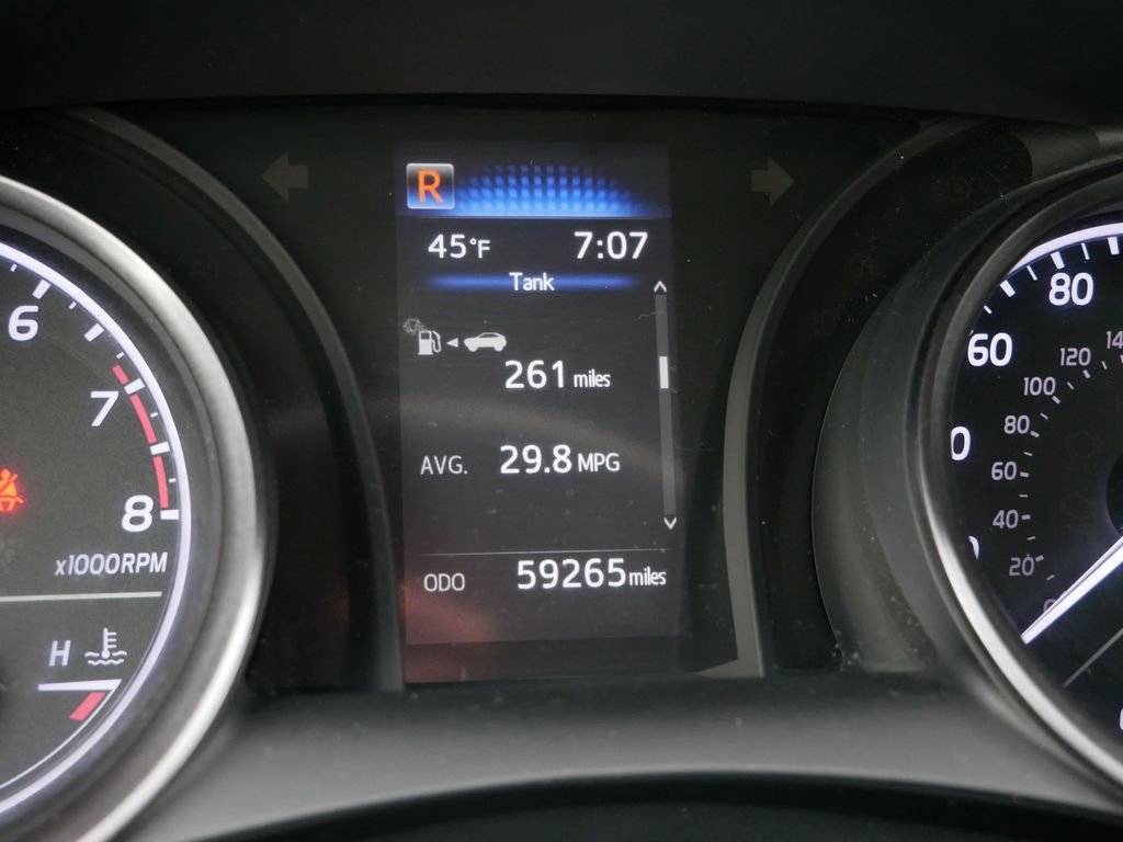 Used 2023 Toyota Camry SE image 28