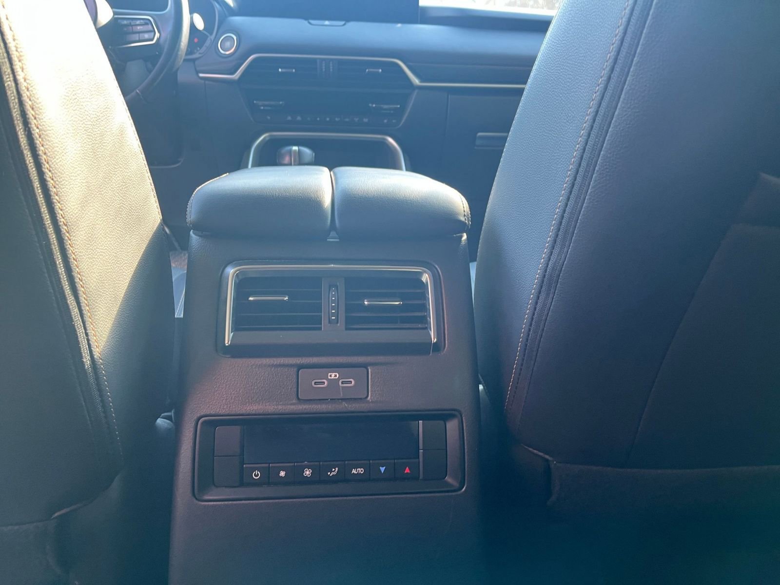 Used 2025 MAZDA CX-70 3.3 Turbo w/ Preferred Package image 24