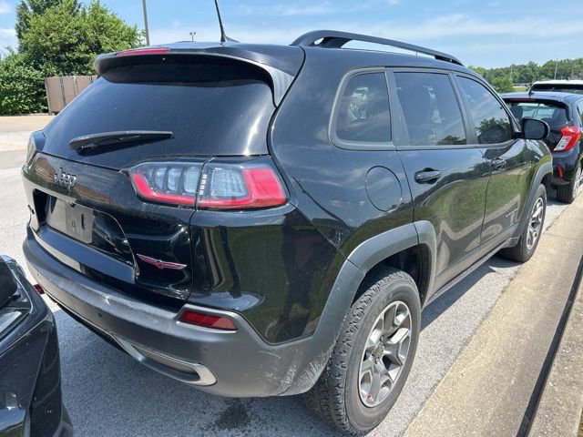 Used 2022 Jeep Cherokee Trailhawk w/ Comfort/Convenience Group AWD/4WD image 3