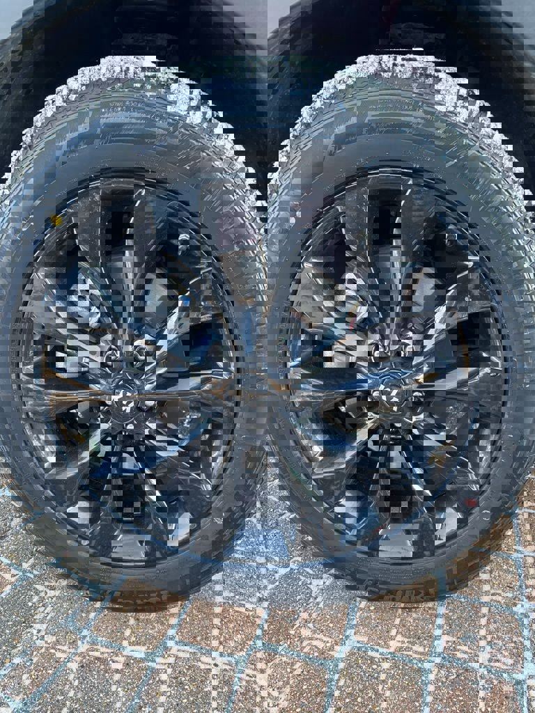 Used 2019 Kia Sorento S image 9