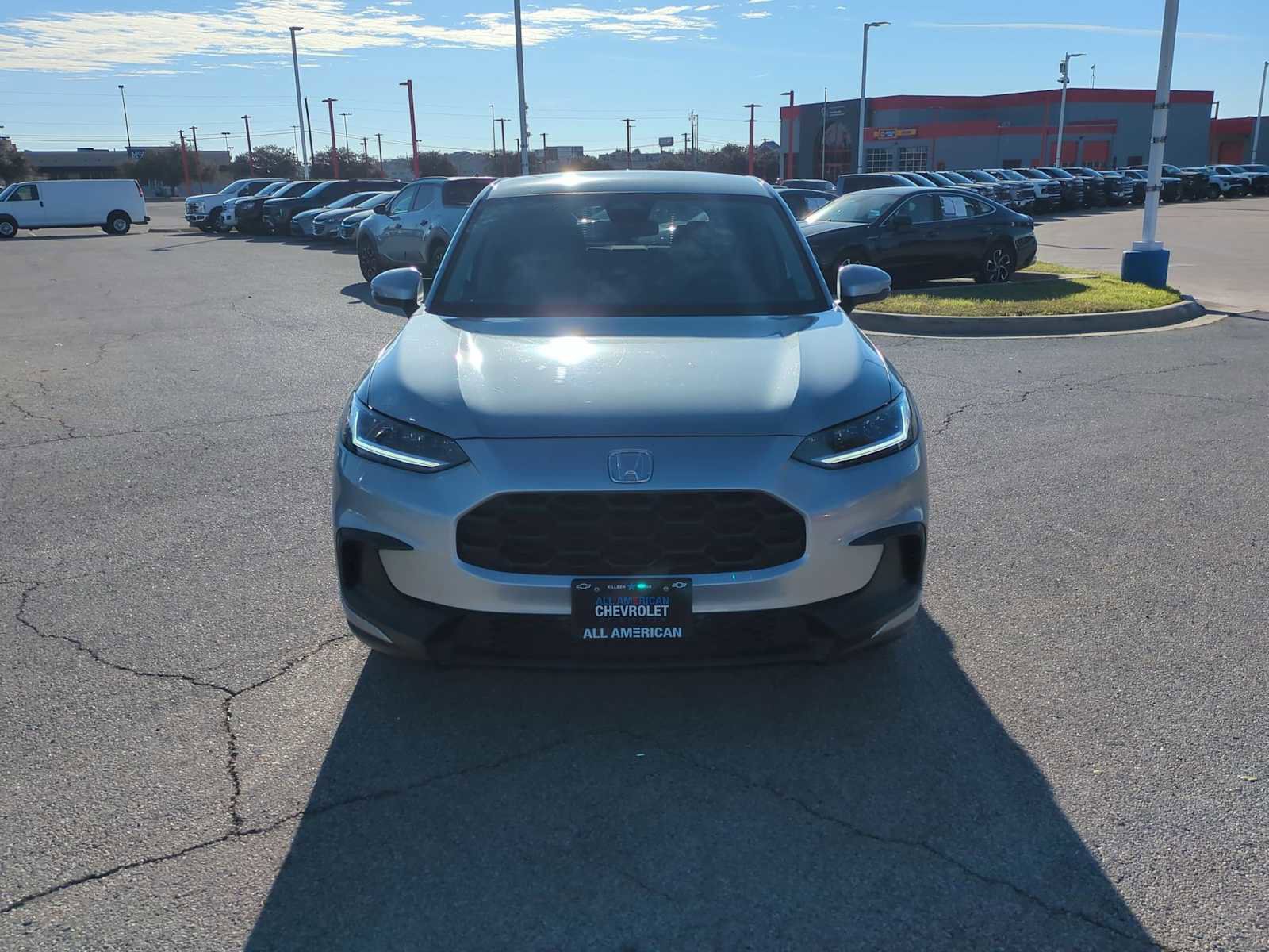 Used 2023 Honda HR-V LX image 3