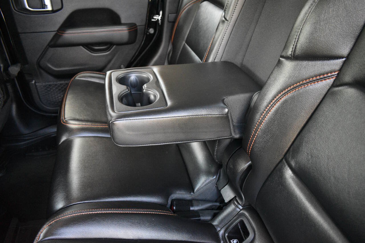 Used 2020 Jeep Gladiator Mojave AWD/4WD image 13