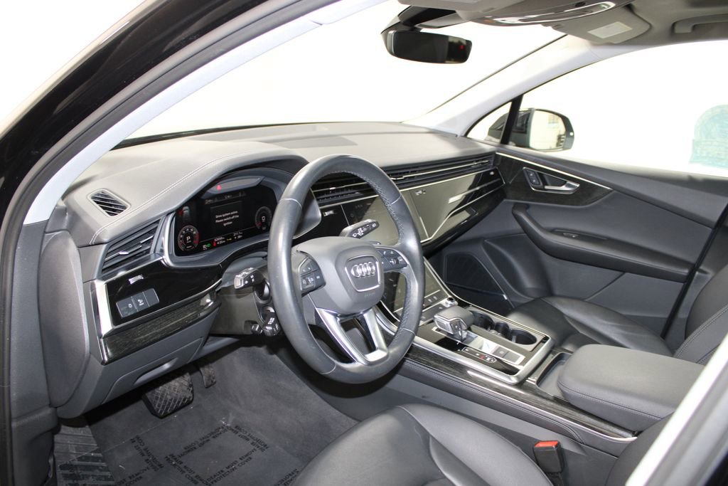 Used 2023 Audi Q7 3.0T Premium Plus image 23