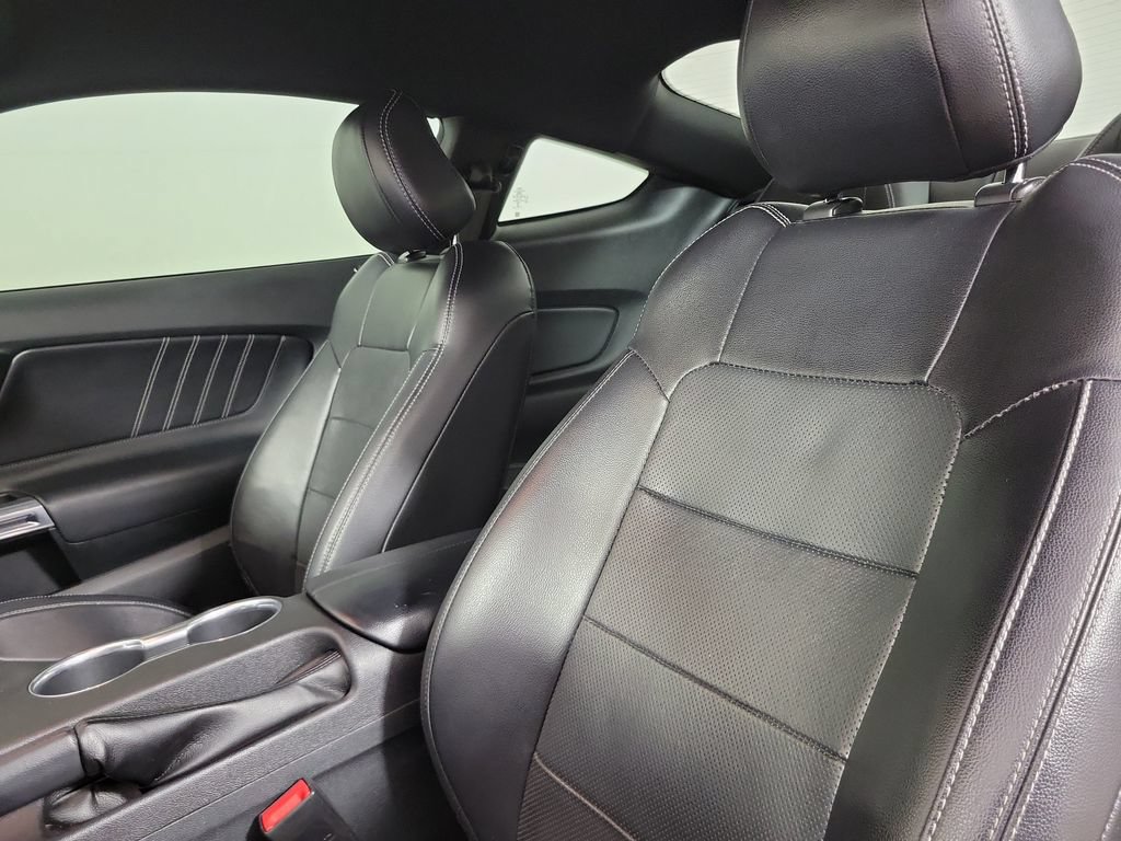 Used 2019 Ford Mustang Premium RWD image 17