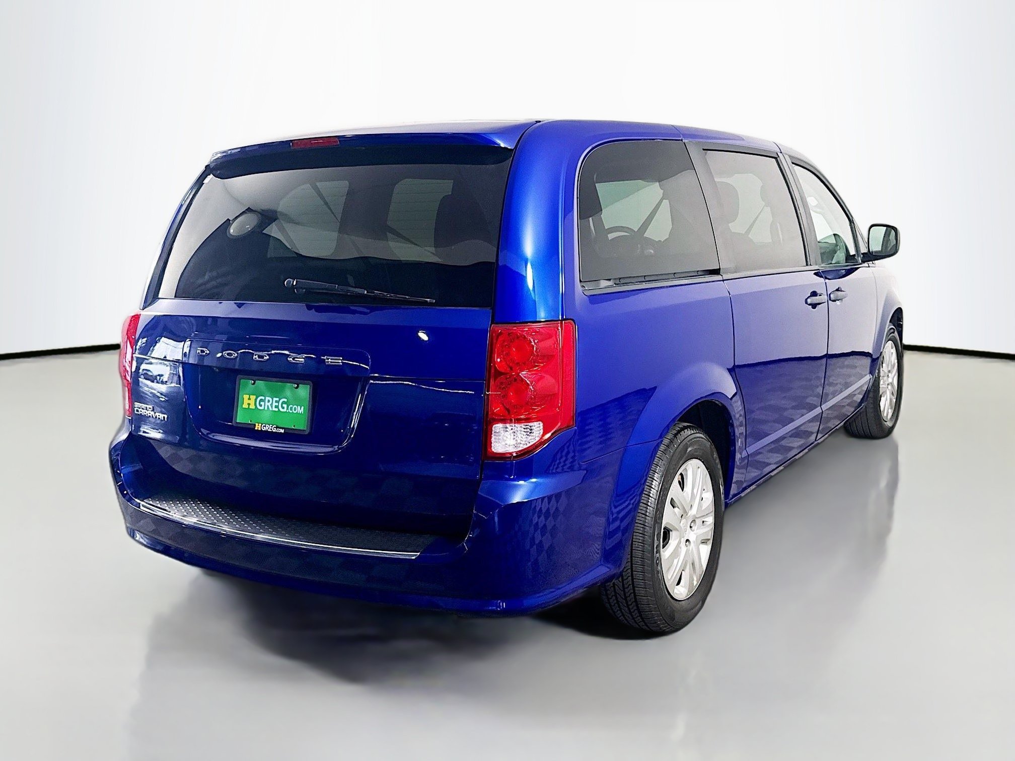 Used 2019 Dodge Grand Caravan SE FWD image 10
